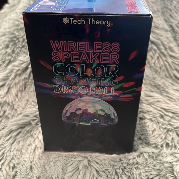 Tech Theory Wireless Speaker with Color Changing Disco Ball. - Picture 3 of 5
